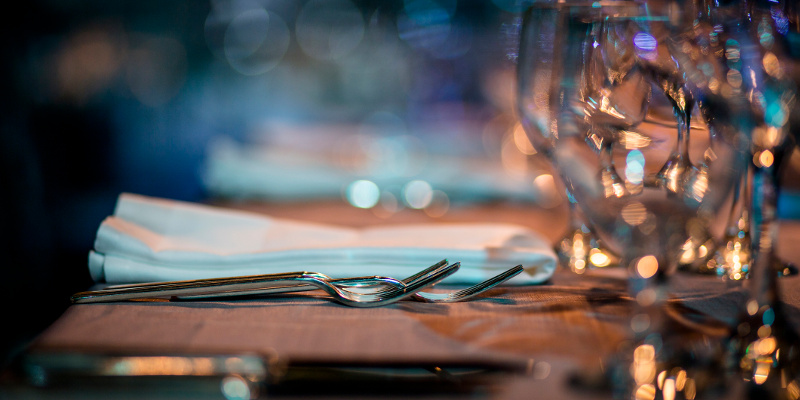 Ambiance at the Flick of a Switch: What Restaurant Lighting Says About Your Business